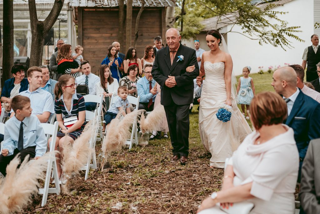 esküvői fotós esküvő fotózás jakabszállás bohém liget